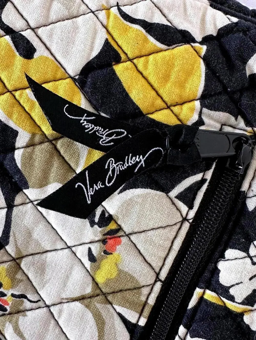 Vera Bradley Floral Black & Yellow Quilted Crossbody Bag - EUC - Picture 2 of 8